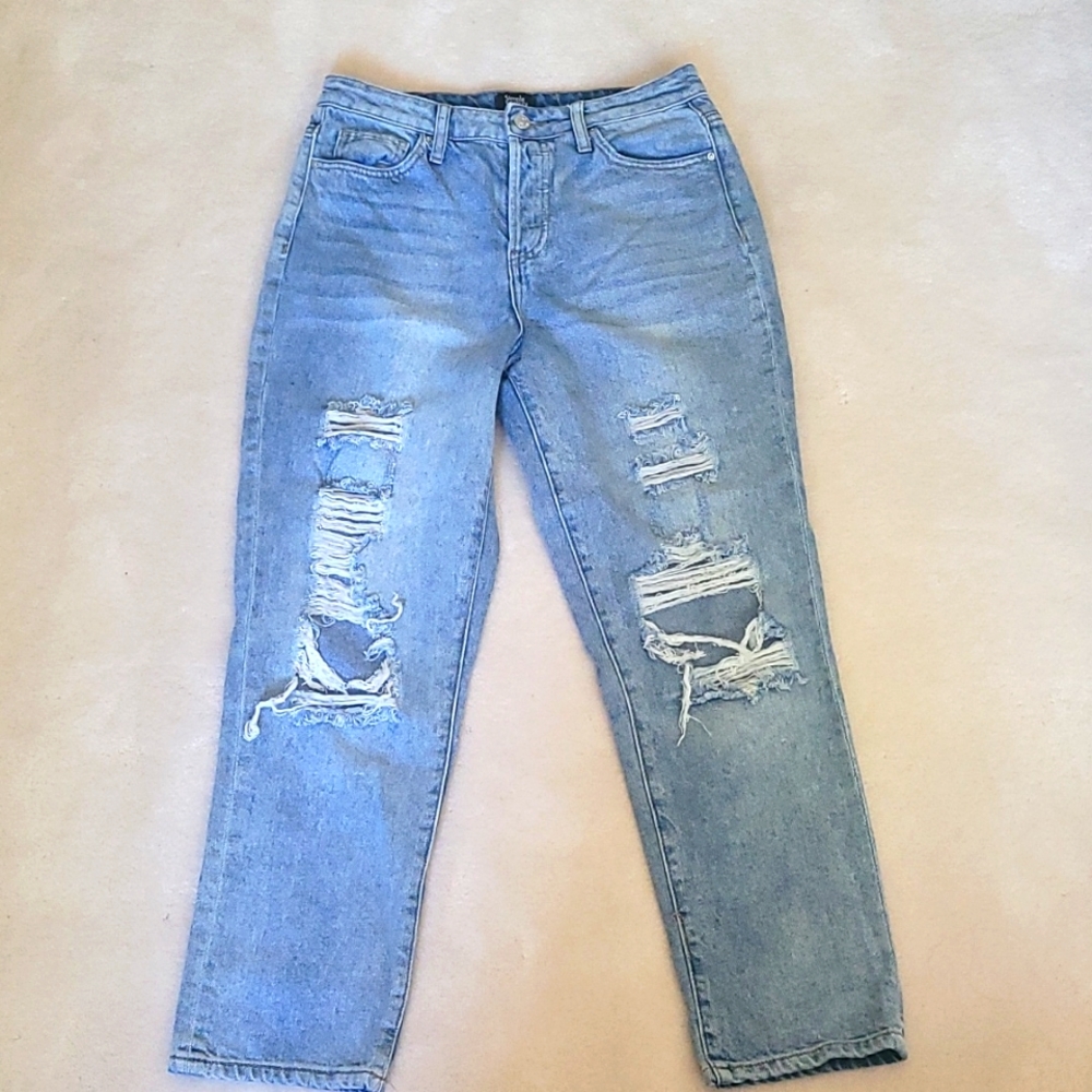 2/$20 Distressed boyfriend Jeans